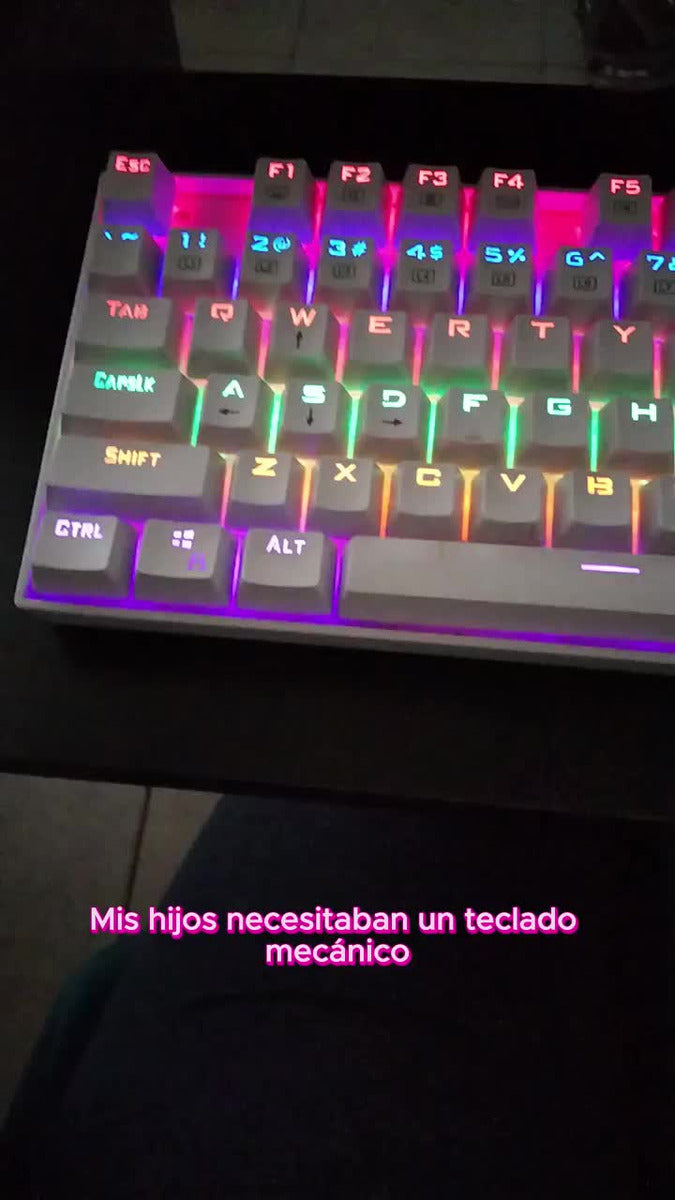 Teclado Redragon Kumara QWERTY Outemu Red español España color negro con luz rainbow