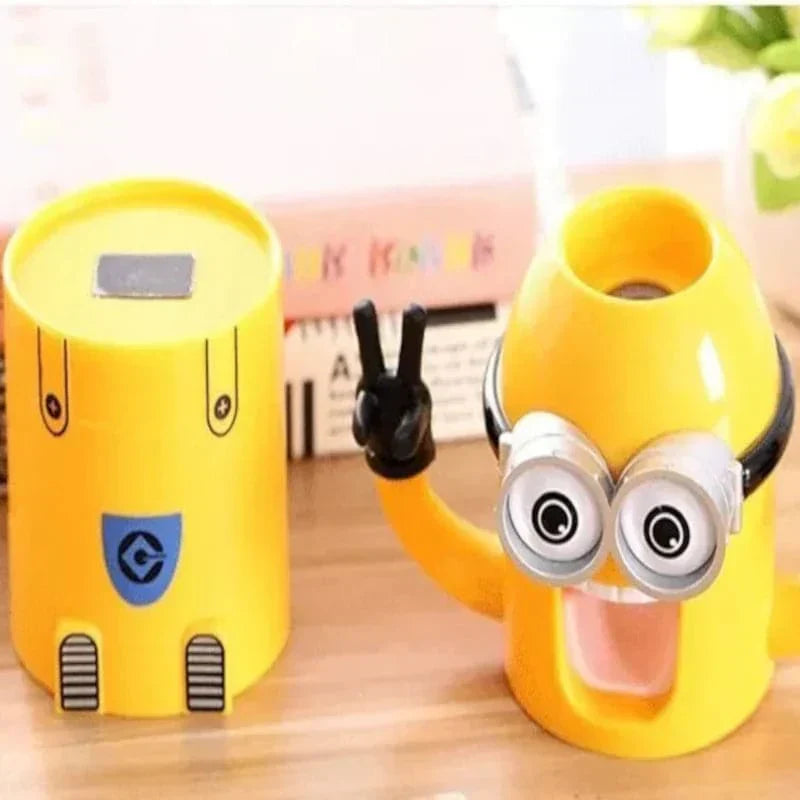 Dispensador de crema dental y porta cepillos con diseño de Minions