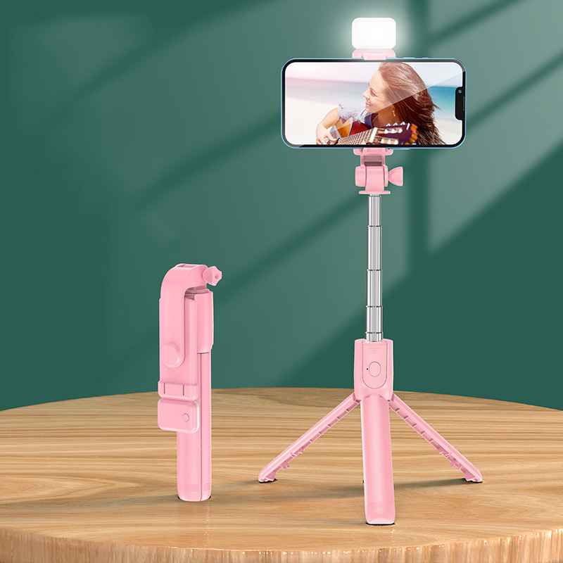 PALO SELFIE 6 EN 1 TRÍPODE CON LUZ LED - SELFIE STICK