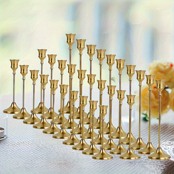 Un juego de 30 portavelas dorados de latón, candelabros al por mayor, decoración vintage para velas, soportes metálicos adecuados para la decoración del hogar, centro de mesa festivo y chimenea, Ideal para Navidad, Perfecto para Acción de Gracias