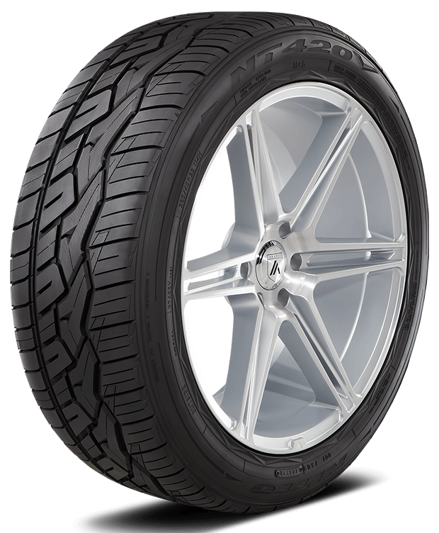 NITTO 420V 285/35R22 106W