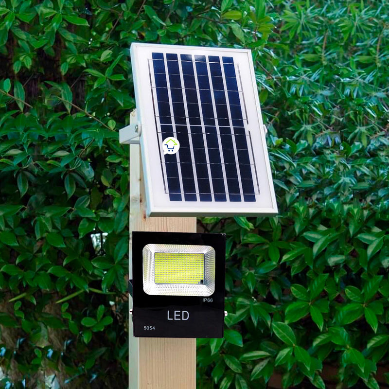 Reflector Solar Lámpara Exterior 30w Control Remoto TG007-30W