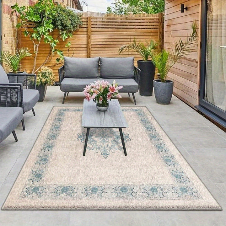 Alfombra de Terciopelo/851gsm con Estampado Moderno Geométrico para Exteriores, Antideslizante y Suave – Diseño Floral Gris Cremoso – Lujo Elegante Lavable a Máquina para Camping, Cocina y Decoración del Hogar – 2mm de Grosor