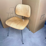 Silla De Comedor De Estilo Europeo En Madera Maciza Y Acero Inoxidable, Sin Brazos, Madera Dura, Fibra De Alta Densidad, Limpieza Localizada, Apta Para Alfombras, Confort Elegante Para El Espacio De Comedor (Bolsa Individual)