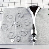 1pc Soporte Colgante para 4 Botellas de Vino en Metal Pulido - Diseño Artístico Ahorrador de Espacio para Cocina, Bar o Comedor - Estante Decorativo Multiusos con Acabado Metálico Brillante y Vidrio Transparente, Construcción Duradera