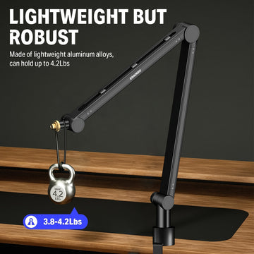 Ajustable Microfono Scissor Arm con Canal de Cable - Boom de Suspensión Compacto para Blue Yeti, Snowball iCE, HyperX QuadCast, SoloCast, Elgato Wave - Aleación Duradera, Conexión XLR, Equipo de Grabación de Estudio | Acabado Negro Liso | Ajustable Boom