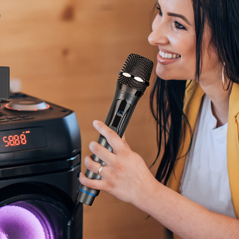 Sistema de Micrófono Inalámbrico de Alto Rendimiento con Batería Recargable - 1500mAh, Carga USB-C, Doble Micrófono de Mano para Karaoke, Bodas, DJs y Más