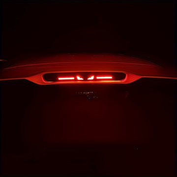 Pegatinas de luz de freno de fibra de carbono de posición alta - Material PET duradero, diseño rojo y blanco, fácil de aplicar para una mayor seguridad del vehículo y un estilo único, mejora de la visibilidad del vehículo, apariencia audaz, alta calidad.