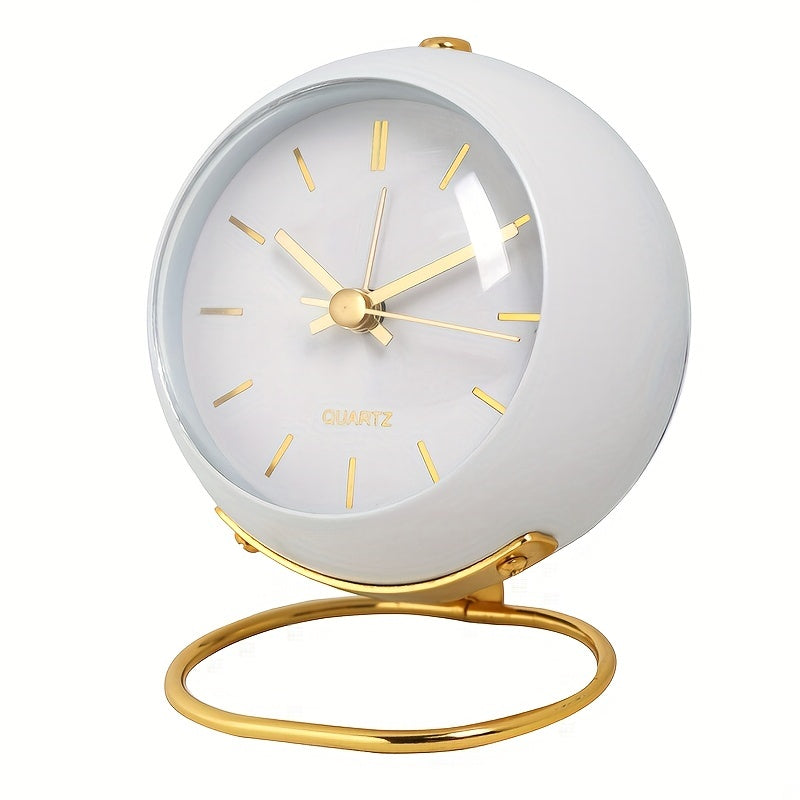 Reloj de Escritorio Silencioso de Inspiración Nórdica con Manecillas Luminosas - Funciona con Pilas, Despertador Redondo de Metal para Estudiantes y Decoración del Hogar
