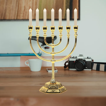 Menorah de 7 ramas tradicional de Hanukkah, candelabro de metal estilo templo dorado para decoración religiosa y festiva en el hogar, 1 pieza