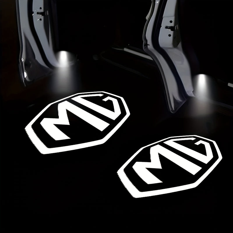 Luces Decorativas para Coche - 4 Piezas con Logo MG, Encendido Automático al Abrir Puerta, Blanco, Universal para Autos, Regalo Perfecto para Hombres y Mujeres, Sin Batería Incluida, Iluminación de Apertura, Diseño Elegante, Carcasa Texturizada, Accesori