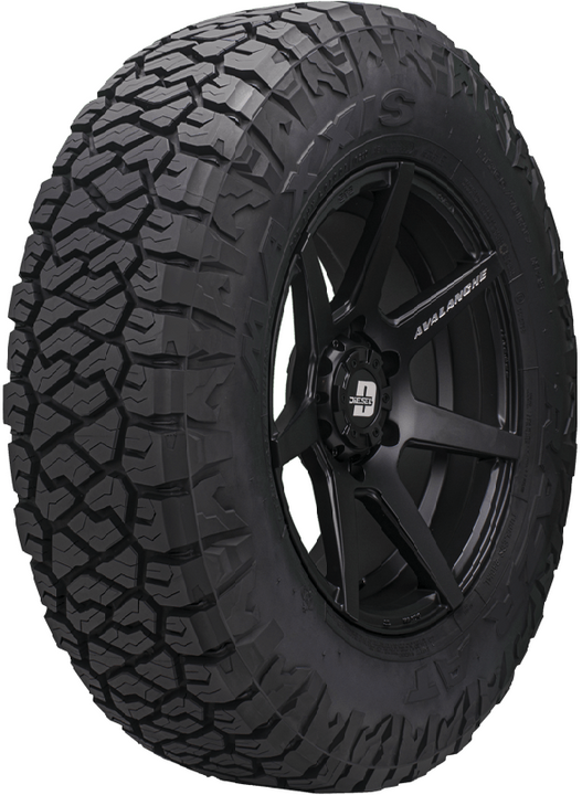 MAXXIS AT811 265/70R16 121/118S LT 4467