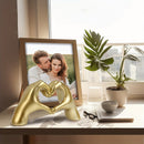 1pc Decoración de Corazón Dorado - Diseño de Manos Abiertas, Elegante Adorno para Hogar u Oficina, Regalo de Cumpleaños, San Valentín, Aniversario o Navidad - Sin Necesidad de Electricidad, Artesanía Duradera en Resina, Accesorio Romántico y Artístico