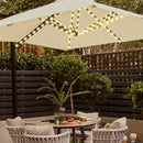 1pc Sombrilla Solar con Luz, Gran Sombrilla Rectangular para Exterior con Base y Soporte, Diseño Doble Cara con 104 Luces LED Solares, 8 Modos de Iluminación Control Remoto, Blanco Cálido para Jardín o Piscina, Beige, Incluye Batería
