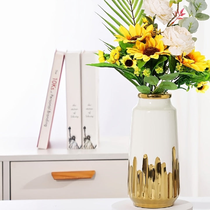 Jarrón de cerámica minimalista moderno con un lujoso baño dorado, perfecto para la decoración del hogar y arreglos florales en la sala de estar.