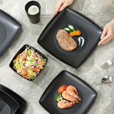 Juego de vajilla de plástico de 16 piezas - Diseño clásico cuadrado y ligero, platos para cena y ensalada, tazones para snacks, vasos, ideal para Navidad, Halloween, Pascua y Hanukkah