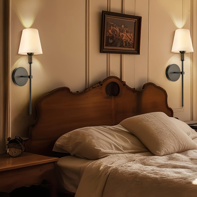 2 piezas de lámpara de pared con cubierta de tela, pantalla blanca para iluminación empotrada en baño o tocador, estilo antiguo, adecuada para sala, dormitorio o pasillo, lámpara colgante E26/E27 (sin bombilla)