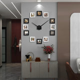 Reloj de Pared Personalizable Negro y Plateado con Álbum de Fotos - Capacidad para 12 Fotos, Funcionamiento Silencioso, Perfecto para Sala de Estar, Decoración de Dormitorio y Ocasiones Especiales, Forma Irregular