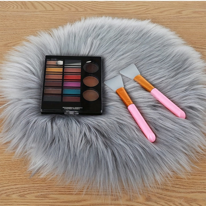 Alfombra Redonda de Peluche para Decoración del Hogar - Cojín de Silla de Piel Sintética Suave, Alfombra para Mascotas, Alfombra para Sala de Estar y Dormitorio, Tamaños de 30.0cm y 39.88cm, Mezcla de Poliéster Hecha a Mano, Textura Gris Shaggy, Perfecta