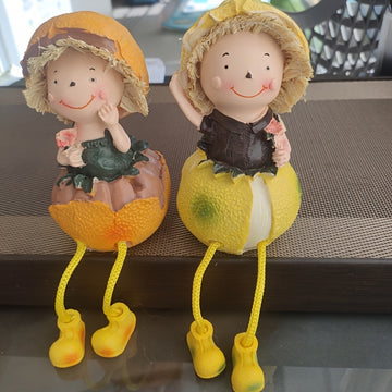 2 piezas de Muñecas de Frutas Caprichosas - Naranja y Limón Adorables Decoración de Escritorio con Sombreros de Paja y Vestidos, Perfectas para Pascua, Habitación, Jardín o Balcón, Accesorio Festivo para el Hogar | Diseño Juguetón | Resina Duradera