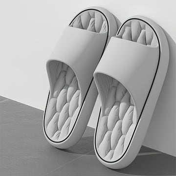 Zapatillas de nube suaves - Antideslizantes, con almohadilla, para hombres y mujeres, ideales para el baño, dormitorio, piscina y playa, material EVA, diseño de nube para comodidad y soporte todo el día.