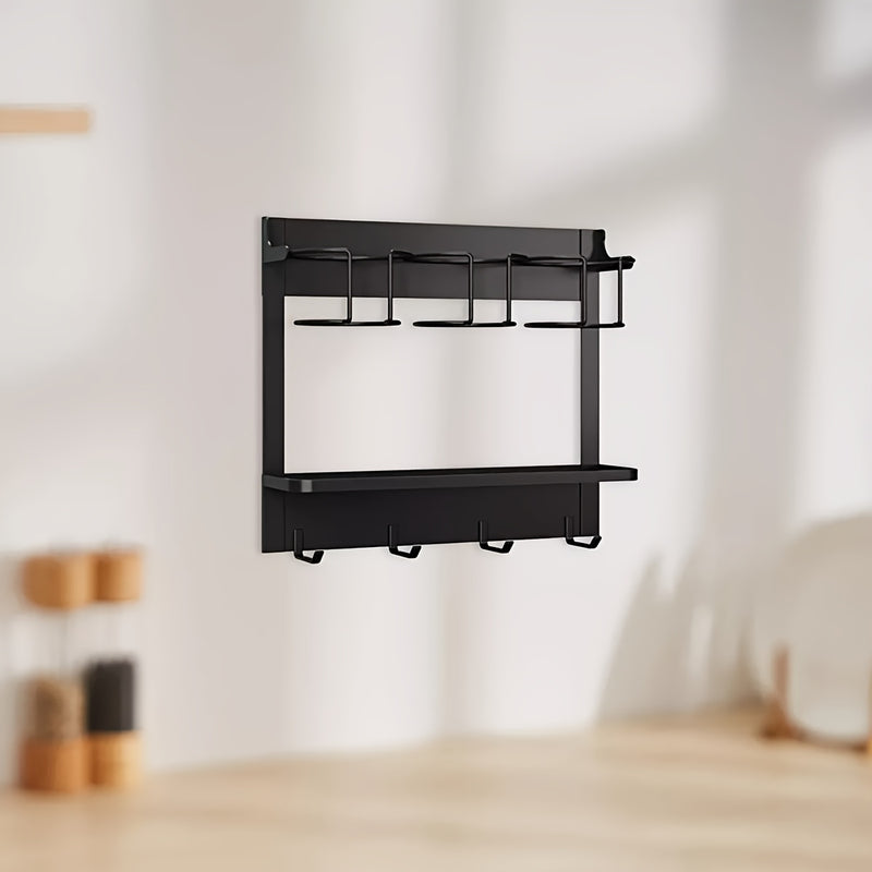 El portavasos multifuncional Stanley puede sostener tres tazas y cuenta con ganchos - Ideal para el almacenamiento en cocinas y comedores.