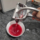 Exprimidor de Cítricos Manual de Aleación de Aluminio Premium - Exprimidor Resistente para Limones y Naranjas, Multifuncional para Uso Doméstico y al Aire Libre, Diseño Metálico Duradero para la Extracción de Jugo Fresco
