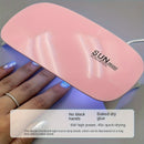 Un mini foco LED para uñas en un paquete individual - un dispositivo micro alimentado por USB para uñas de gel! Su diseño portátil y compacto es perfecto para uñas de gel. La fuente de alimentación USB lo hace fácil de usar en casa o mientras se viaja. E