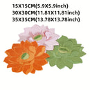 Camino de Mesa Bordado con Flores de Loto Elegante - Rojo Vivo, Blanco, Naranja, Rosa, Verde Mantel de Poliéster para Navidad, Fiestas, Bodas y Decoración del Hogar (15x15cm/30x30cm/35x35cm), Decoración Navideña