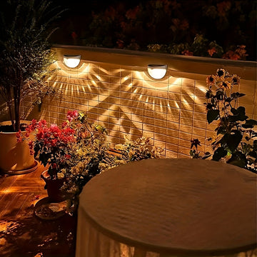 Staaricc 2/4/6pcs Luces solares para valla, luces solares para terraza, luces solares para pared, luces solares montadas en la pared, iluminación exterior para vallas, terrazas, jardines y escaleras de garaje, IPX4