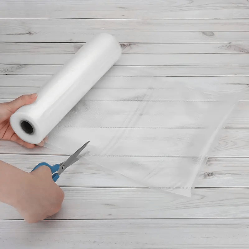 6-Conjunto de Bolsas de Sellado al Vacío Fresh World - Solución Premium para el Almacenamiento de Alimentos para la Preparación de Comidas, la Cocción al Vacío y la Conservación de la Frescura - 3 Rollos de 27,99x300,0 cm, 3 Rollos de 20,32x300,0 cm, Ese