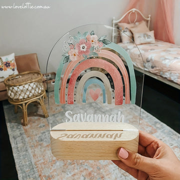 Linterna Nocturna Arcoíris Floral Personalizada con Brillo Ajustable, Alimentación USB, Estilo Moderno para Habitaciones de Niños y Guarderías