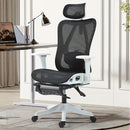 Una silla de oficina ergonómica con reposabrazos retráctiles, soporte lumbar ajustable, ideal para el trabajo en la oficina y el juego.