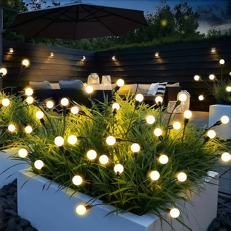 4 luces solares de 32 LED, decoración para jardín con 8 modos de intensidad ajustable, sensor de luz y resistencia al agua IP54, ideales para césped, pasillos, campamentos y fiestas navideñas