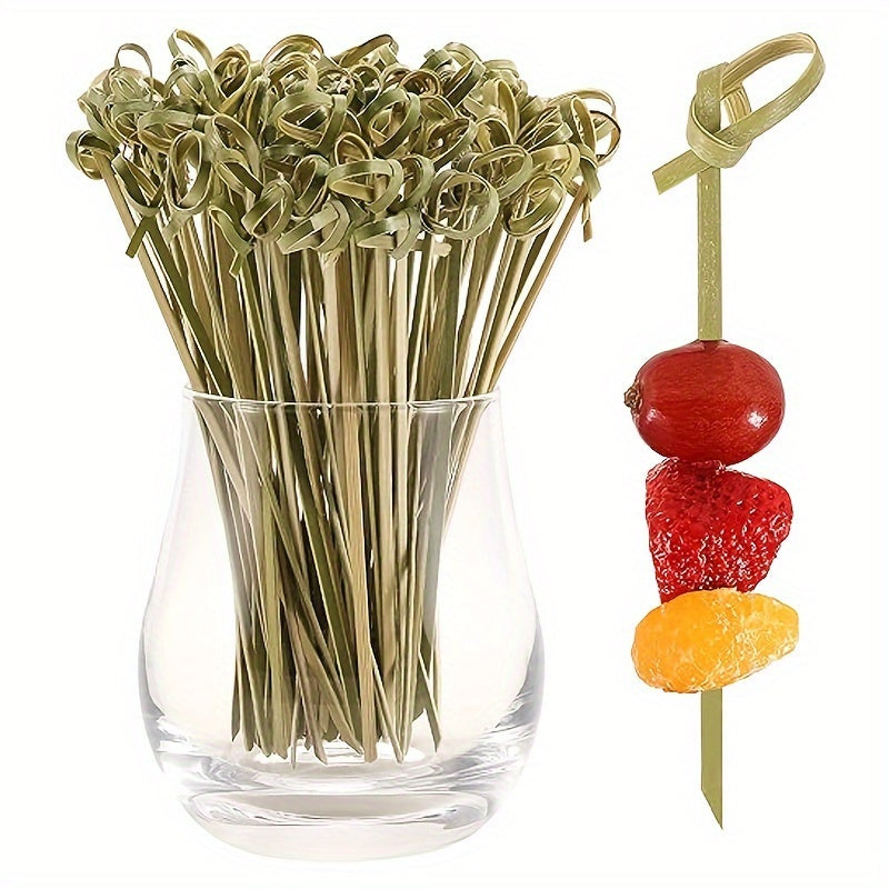 100 palillos de bambú para cócteles, 15.24 cm, palillos para aperitivos, mini palitos para comida - Palillos elegantes para bebidas, frutas, charcutería - Ideales como accesorios para decorar cócteles, suministros para fiestas, adornos para cócteles | Po