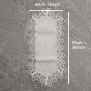 Elegante Camino de Mesa de Encaje Blanco - Perfecto para la Decoración Navideña