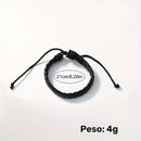 Un conjunto de dos relojes de cuarzo de negocios elegantes y pulseras de cuero.