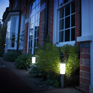 Luces solares LED para césped, luces decorativas de paisaje cilíndricas de acero inoxidable, ideales para patios, jardines, caminos, aceras y espacios exteriores con ambiente festivo
