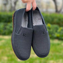 Zapatos Casuales de Hombre para Calzar - Parte Superior y Forro Transpirable, Suela Antideslizante de Goma, Diseño con Detalles en Gris Oscuro y Naranja para Comodidad y Estilo Diario, Zapatos Cómodos Slip-Ons, Diseño Discreto de Marca, Textura en la Sup