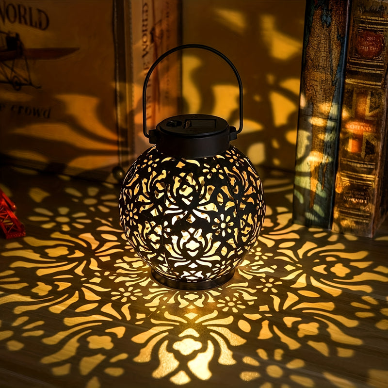 Linternas solares colgantes, luces solares de mesa con asa, faroles marroquíes LED con energía solar, luces decorativas de jardín de metal, luces solares decorativas para exteriores, luces navideñas decorativas para jardín, césped, porche, patio y mesa