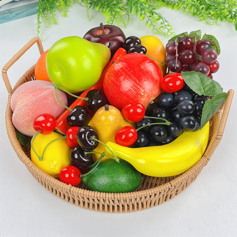 Un conjunto de 20 frutas falsas de alta calidad puede realzar la decoración de espacios de estar, áreas de comedor, dormitorios, lugares de trabajo, hoteles, instituciones educativas, así como ocasiones festivas como la Navidad y las fiestas.